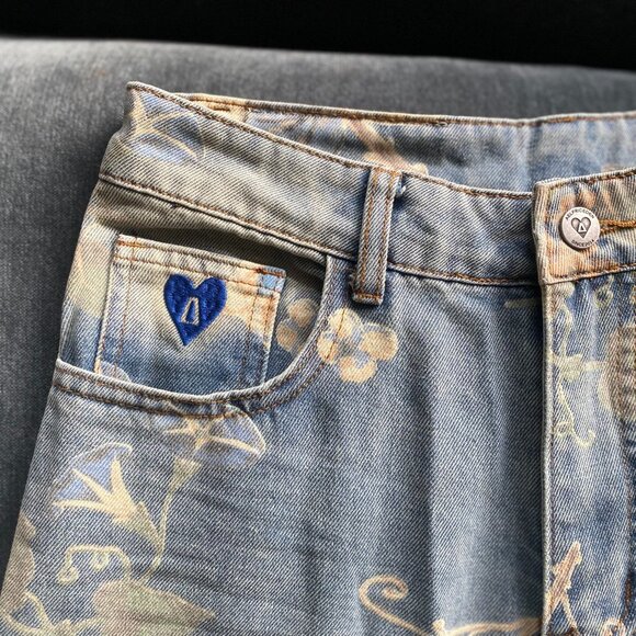 NWT Aelfric Eden Floral Baggy Jeans, Size 28 - Picture 9 of 12